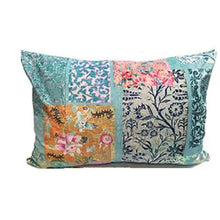 Load image into Gallery viewer, Venezia Turquoise 2 Velvet Cushion / Rectangular