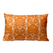 Load image into Gallery viewer, Orange Birds 2 Velvet Cushion / Rectangular
