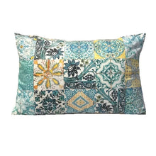 Load image into Gallery viewer, Sicilia 1 Velvet Cushion / Rectangular