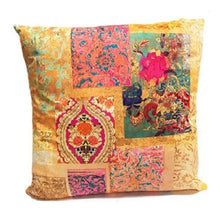 Load image into Gallery viewer, Venezia Gold 1 Velvet Cushion / Square