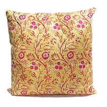 Load image into Gallery viewer, Venezia Gold 1 Velvet Cushion / Square
