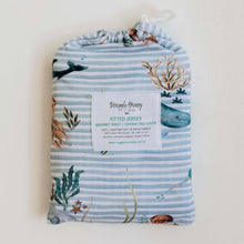 Load image into Gallery viewer, Whale / Bassinet Sheet / Change Pad Cover