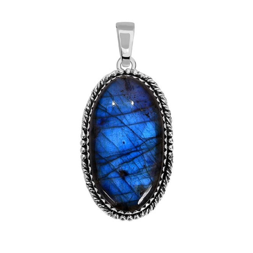 Aubree Sterling Silver Oval Labradorite Pendant