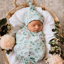 Load image into Gallery viewer, Daintree / Snuggle Swaddle &amp; Beanie Set
