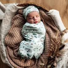 Load image into Gallery viewer, Daintree / Snuggle Swaddle &amp; Beanie Set
