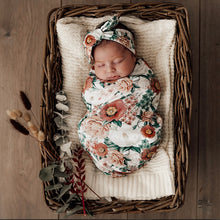 Load image into Gallery viewer, Florence  / Snuggle Swaddle &amp; Topknot Set
