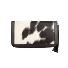 Load image into Gallery viewer, Georgia Small Cowhide Leather Purse 101
