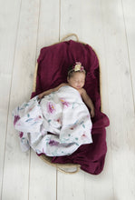 Load image into Gallery viewer, Wanderlust / Organic Muslin Wrap
