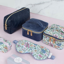 Load image into Gallery viewer, Jewellery Cube / Luxe Velvet Storm
