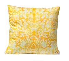Load image into Gallery viewer, Printemps Velvet Cushion / Square
